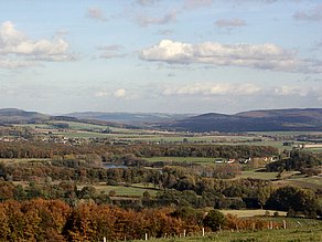 Welliges Hügelland mit viel Natur